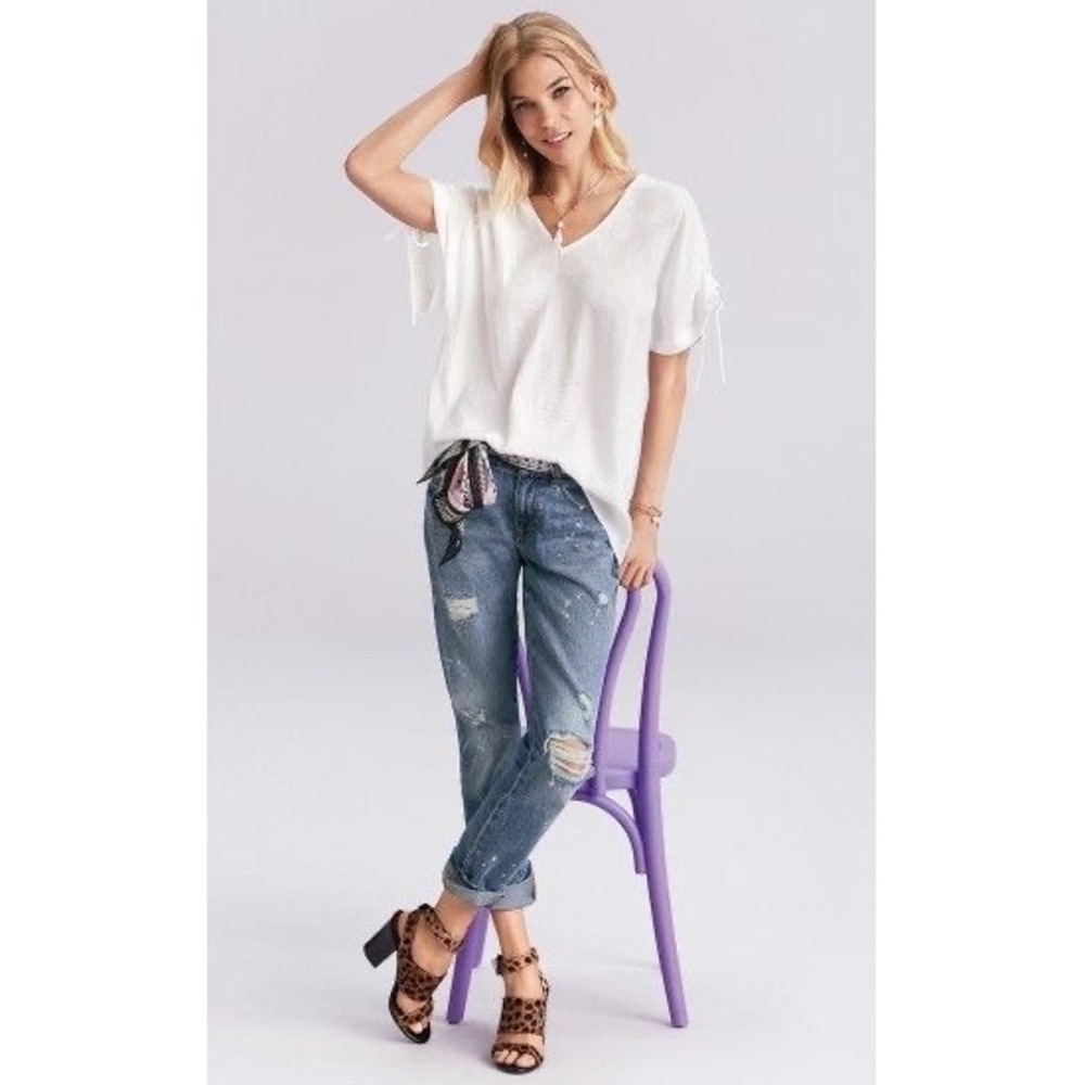 Cabi Distressed "100% Boyfriend" Jeans‎ Ripped Paint Splatter Denim Blue Size 2